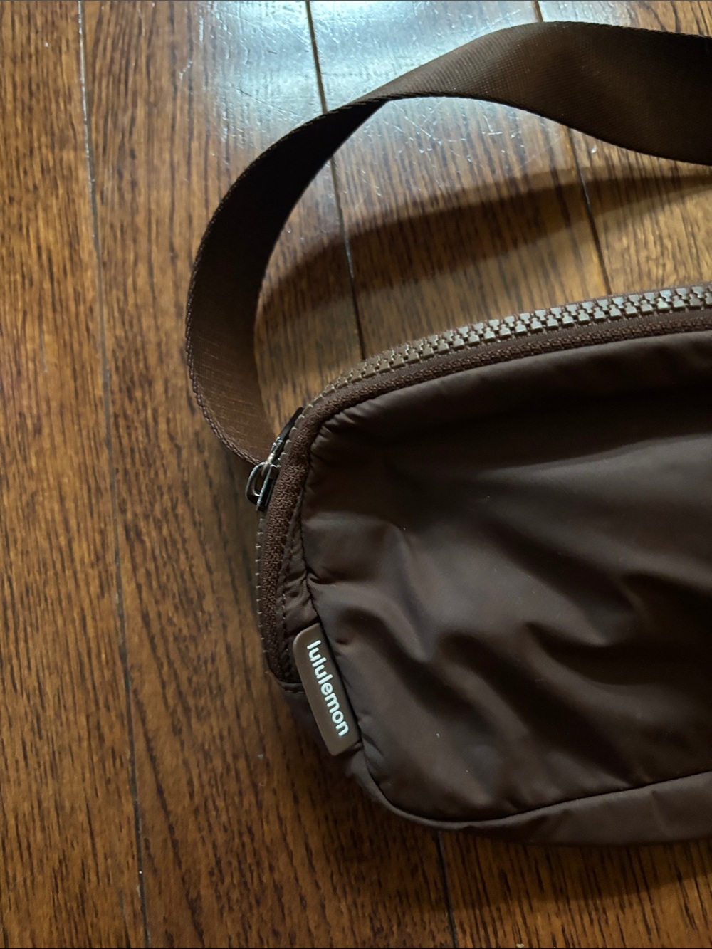 lululemon athletica Chocolate Brown Waist Belt Bag - Picture 2 of 4